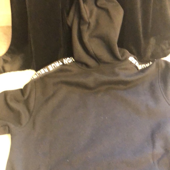 True Religion Hoodie NWT - Picture 6 of 9